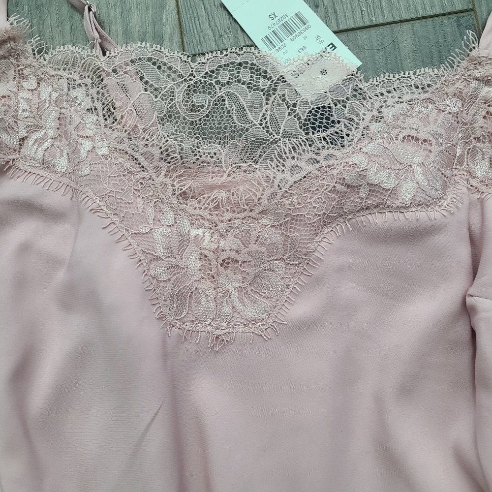 Lace Cami Thong Bodysuit - Picture 3 of 10